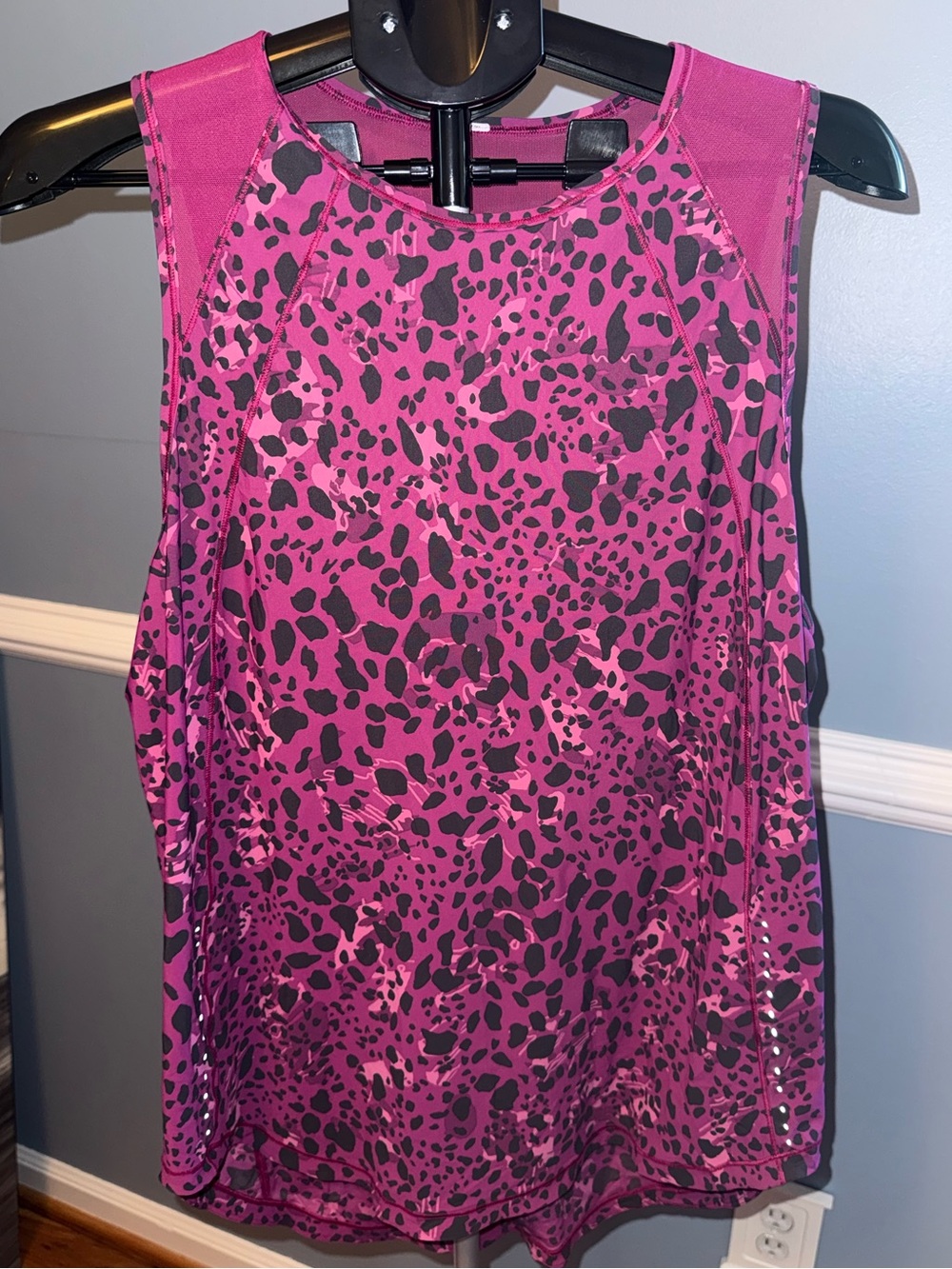 Lululemon Sculpt Tank Pink Leopard Animal Print Mesh Back 12/14 EUC